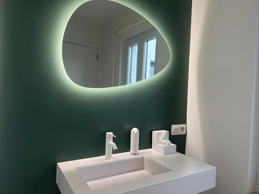 Duplex Chic Et Spacieux - Hypercentre Liège Extérieur photo